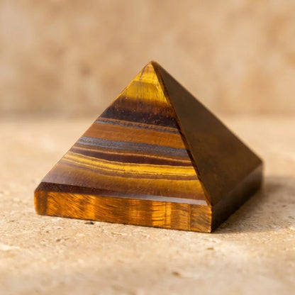 Tigerauge-Pyramide – Schutzsymbol